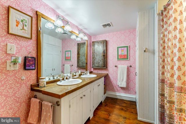 222 GLENROSE RD, Coatesville, PA 19320