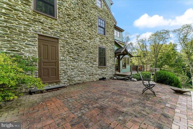 222 GLENROSE RD, Coatesville, PA 19320