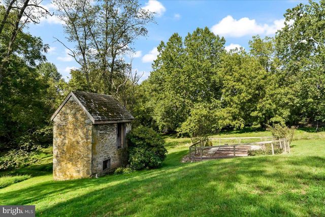222 GLENROSE RD, Coatesville, PA 19320