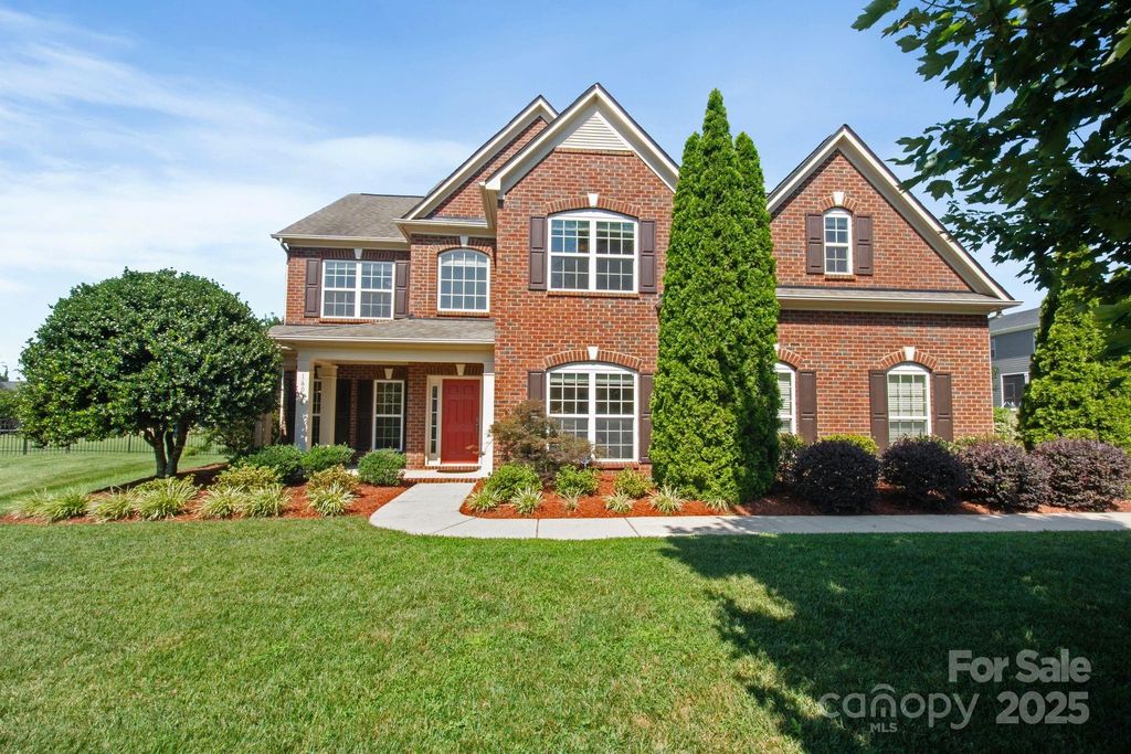 16010 Loch Raven Road, Huntersville, NC 28078