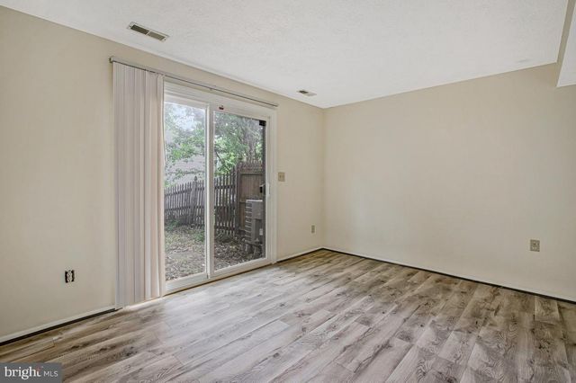 8010 HADFIELD CT, Pasadena, MD 21122