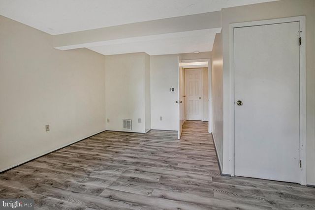 8010 HADFIELD CT, Pasadena, MD 21122