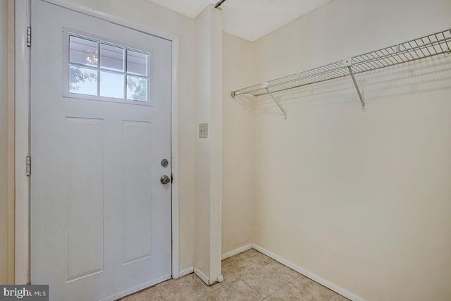8010 HADFIELD CT, Pasadena, MD 21122