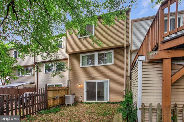 8010 HADFIELD CT, Pasadena, MD 21122