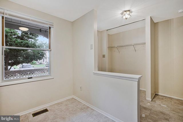 8010 HADFIELD CT, Pasadena, MD 21122