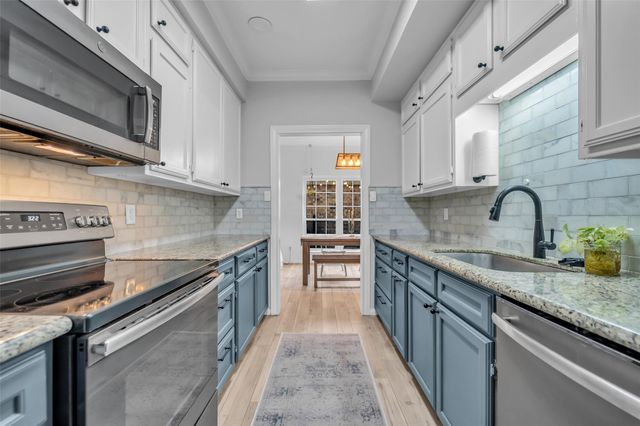 600 Wilcrest Drive 68, Houston, TX 77042