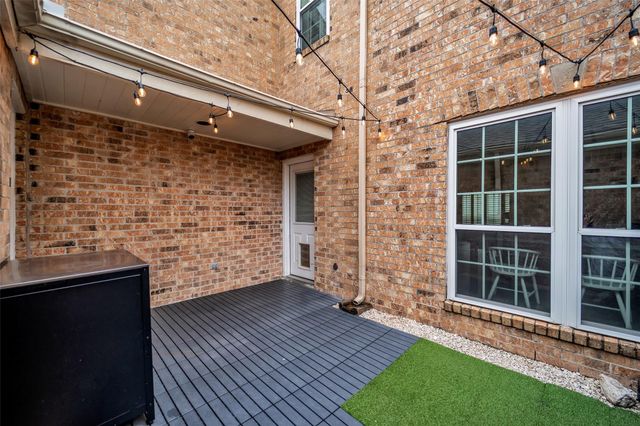 600 Wilcrest Drive 68, Houston, TX 77042