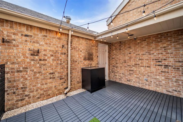 600 Wilcrest Drive 68, Houston, TX 77042