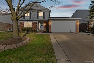 22303 Knollwood Drive, Brownstown Charter Township, MI 48134