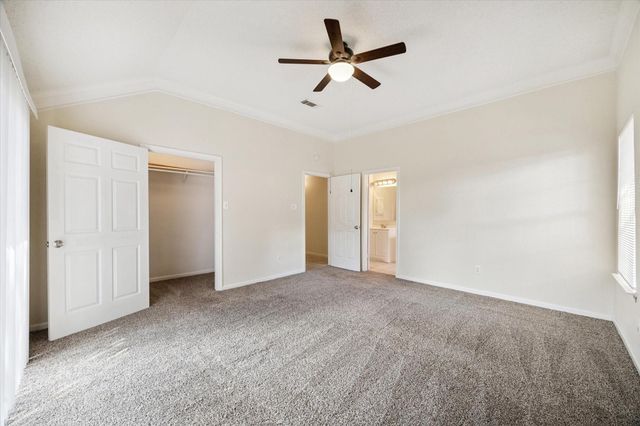 5715 S Magazine Circle, Houston, TX 77084