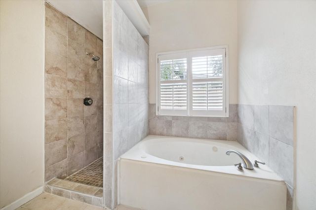 5715 S Magazine Circle, Houston, TX 77084