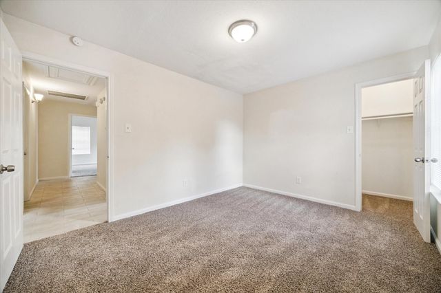 5715 S Magazine Circle, Houston, TX 77084