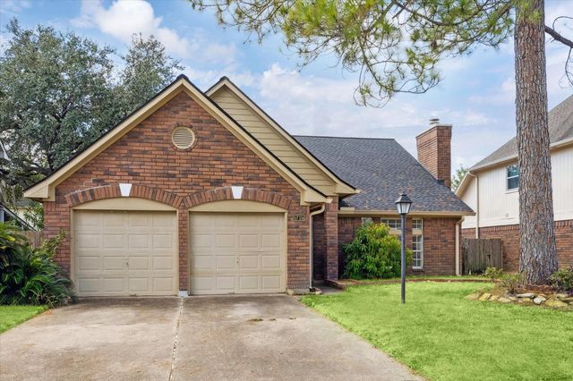 5715 S Magazine Circle, Houston, TX 77084