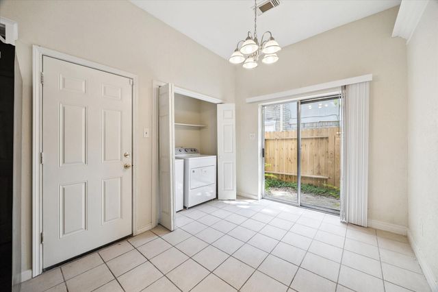 5715 S Magazine Circle, Houston, TX 77084