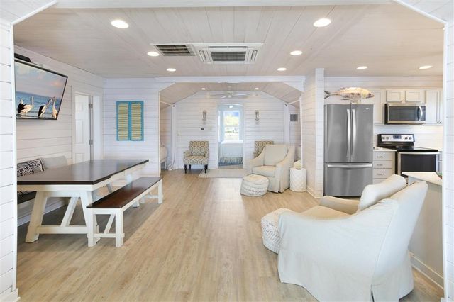 191 Oliver Street, Lake Charles, LA 70607