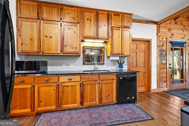 49 Lagrange Highway, Greenville, GA 30222