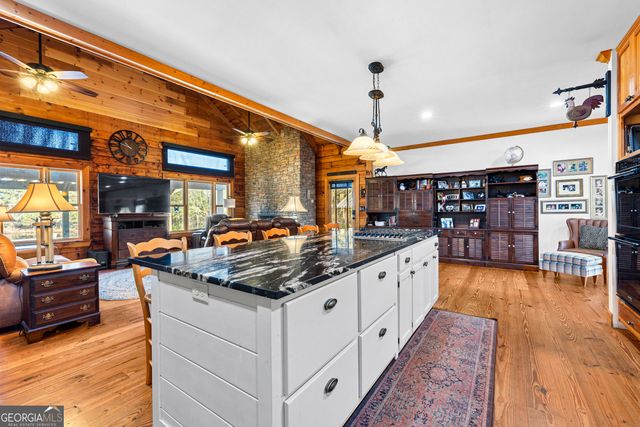 49 Lagrange Highway, Greenville, GA 30222