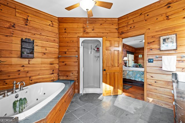 49 Lagrange Highway, Greenville, GA 30222