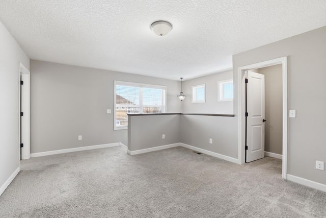 3259 Lakewood Trail, Woodbury, MN 55129