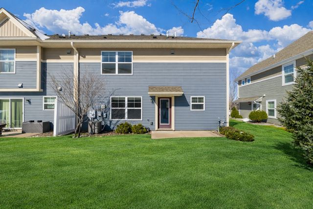 3259 Lakewood Trail, Woodbury, MN 55129