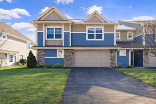 3259 Lakewood Trail, Woodbury, MN 55129