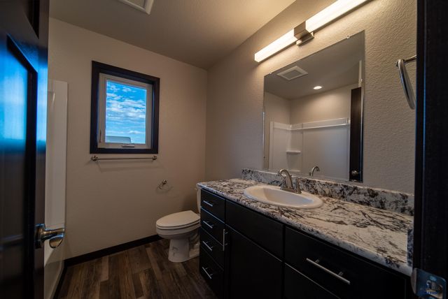 627 BULL RUN DR, Box Elder, SD 57719