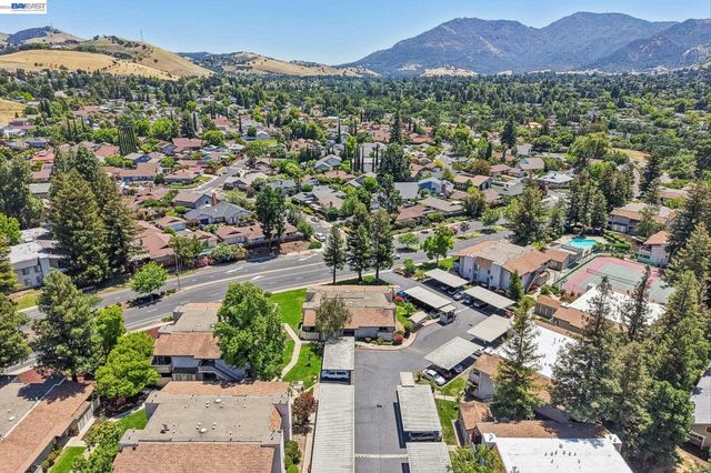 5450 Concord Blvd B4, Concord, CA 94521