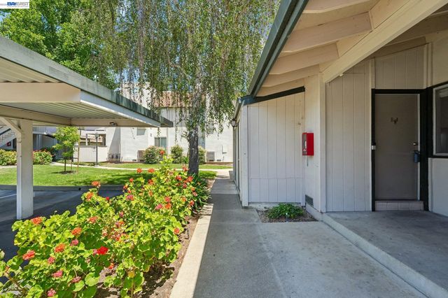 5450 Concord Blvd B4, Concord, CA 94521