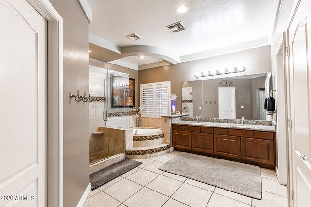 7523 E KAEL Circle, Mesa, AZ 85207