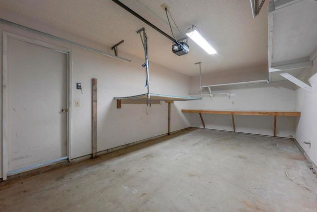 2058 Hawley Drive, Vista, CA 92084