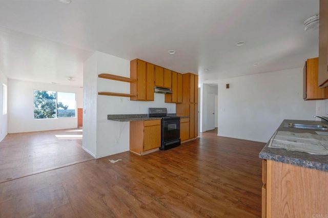 2058 Hawley Drive, Vista, CA 92084