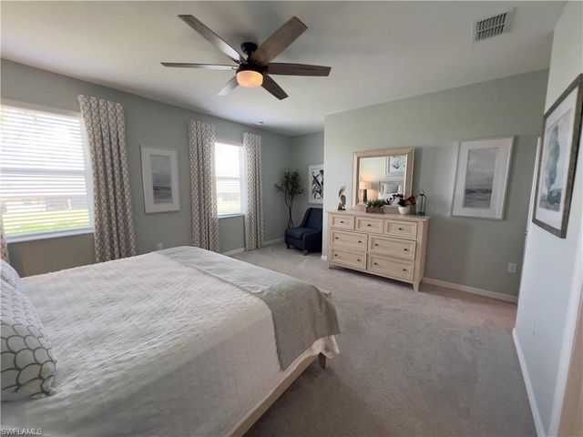 2806 Blossom WAY, Naples, FL 34120