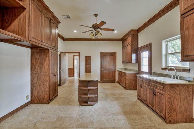 2318 Weatherford Highway, Granbury, TX 76048