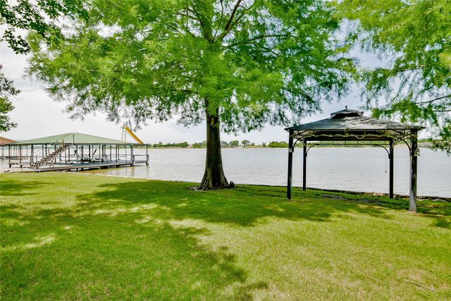 2318 Weatherford Highway, Granbury, TX 76048
