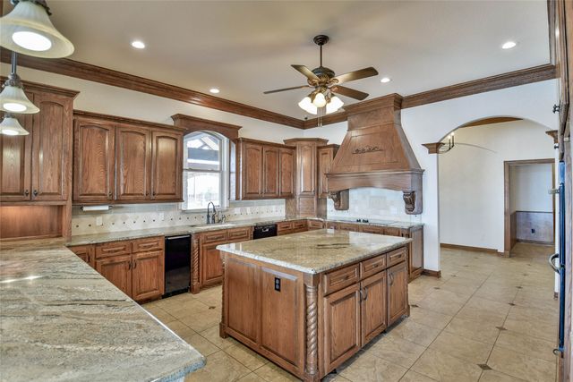 2318 Weatherford Highway, Granbury, TX 76048