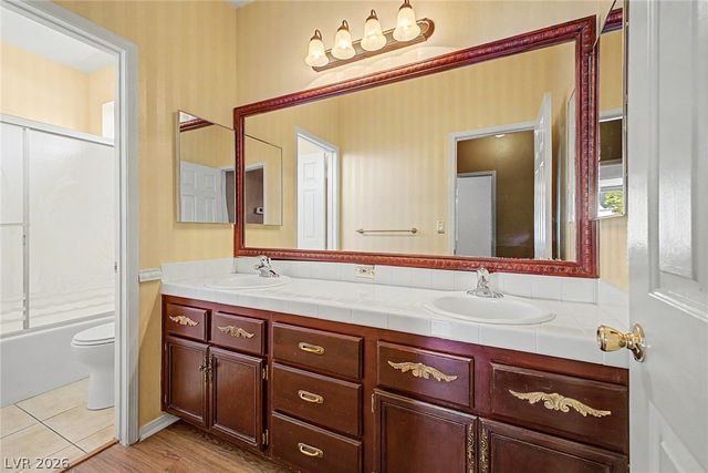 5155 West Tropicana Avenue 2164, Las Vegas, NV 89103
