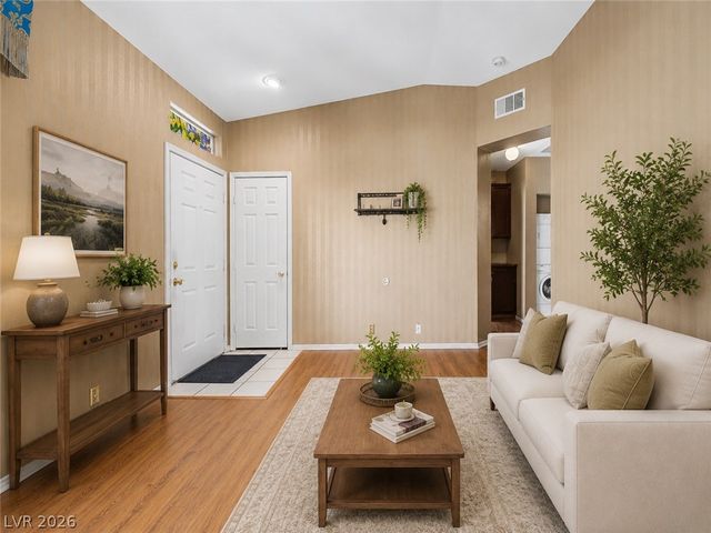 5155 West Tropicana Avenue 2164, Las Vegas, NV 89103