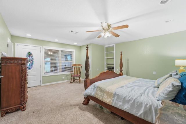 18327 Shoreline Drive, Crosby, TX 77532