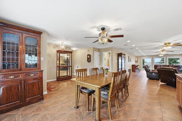 18327 Shoreline Drive, Crosby, TX 77532