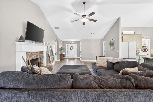 675 River Mist Circle, Jefferson, GA 30549