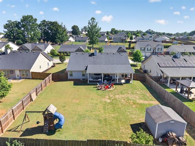 675 River Mist Circle, Jefferson, GA 30549