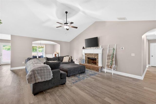 675 River Mist Circle, Jefferson, GA 30549