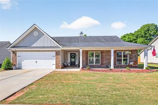 675 River Mist Circle, Jefferson, GA 30549
