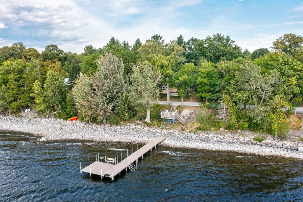 4155 West Shore Road, Isle La Motte, VT 05463