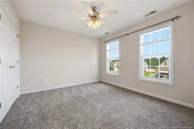 1114 Thistle Gold Drive, Hope Mills, NC 28348