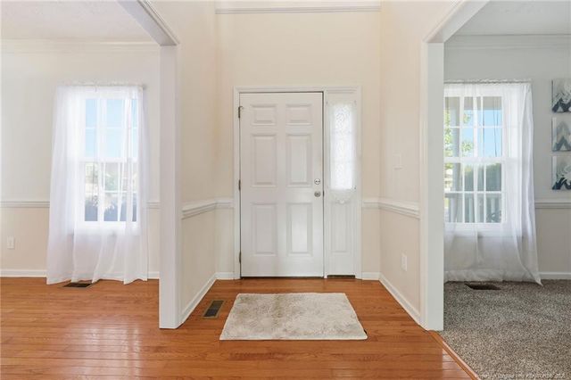 1114 Thistle Gold Drive, Hope Mills, NC 28348