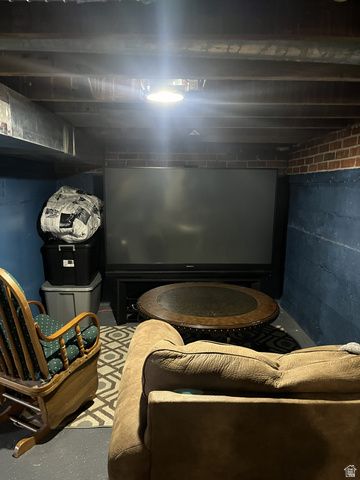 5593 S 6300 W, Hooper, UT 84315