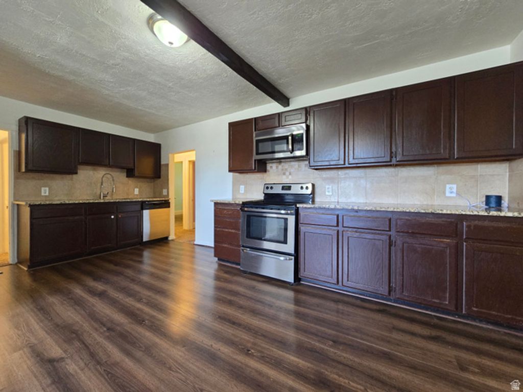 5593 S 6300 W, Hooper, UT 84315 — photo 2