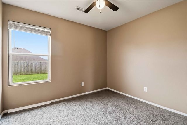1381 General Fagan Drive, Prairie Grove, AR 72753