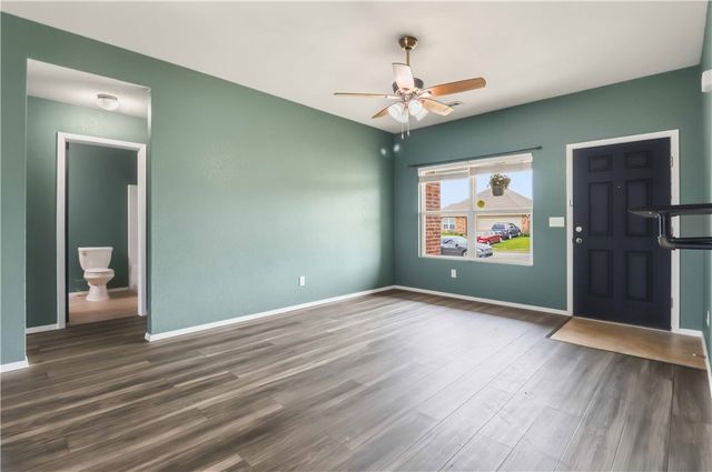 1381 General Fagan Drive, Prairie Grove, AR 72753